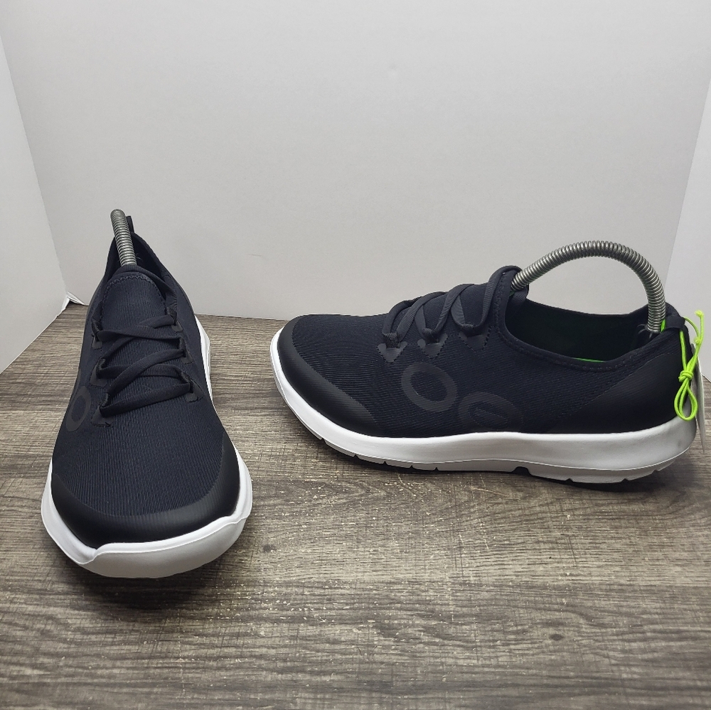 Oofos OOmg Sport LS Low Shoe Men's Size 9 Black White New